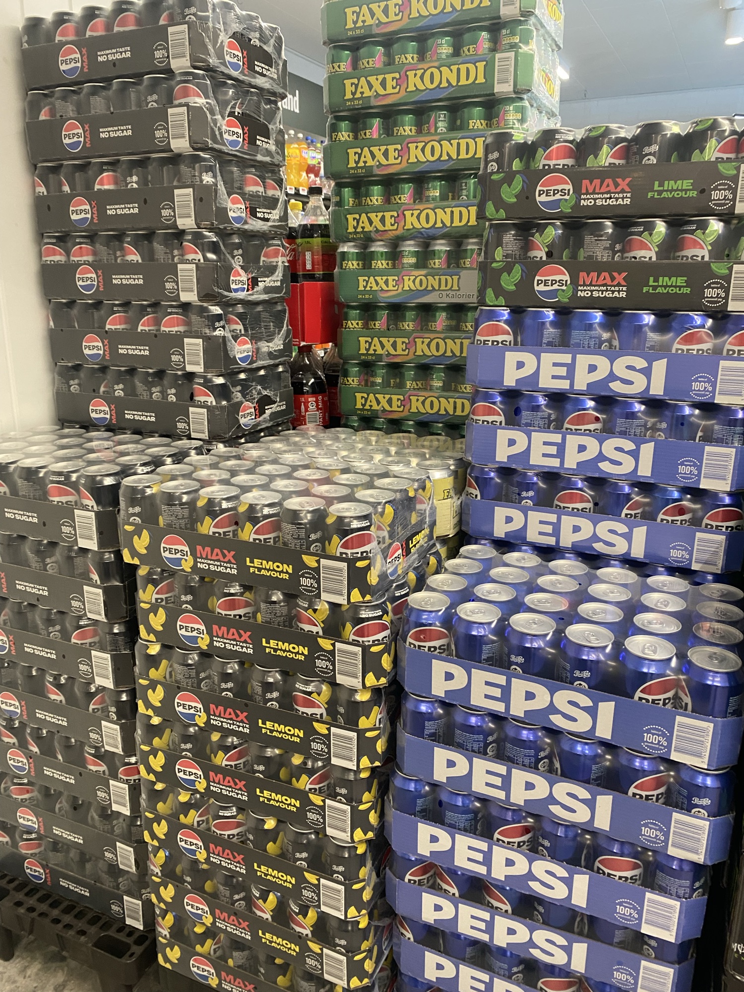 Pepsi Max, Pepsi, Faxe kondi